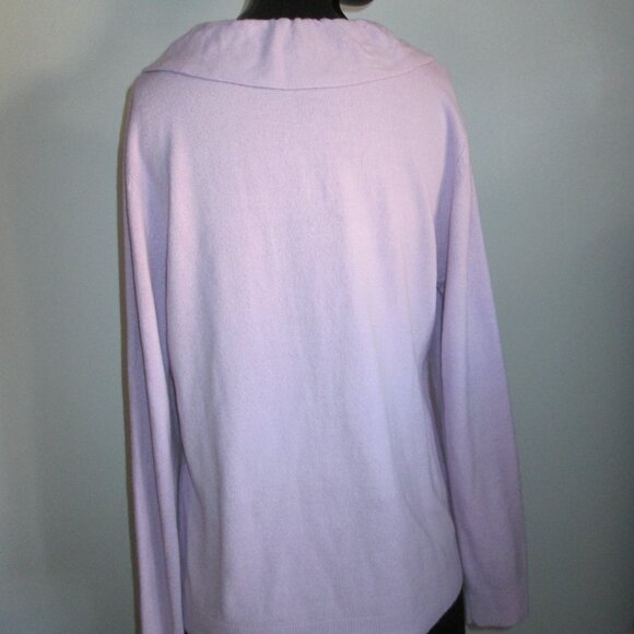 Taylor Marcs 100% acrylic soft lavender cardigan - Picture 6 of 7